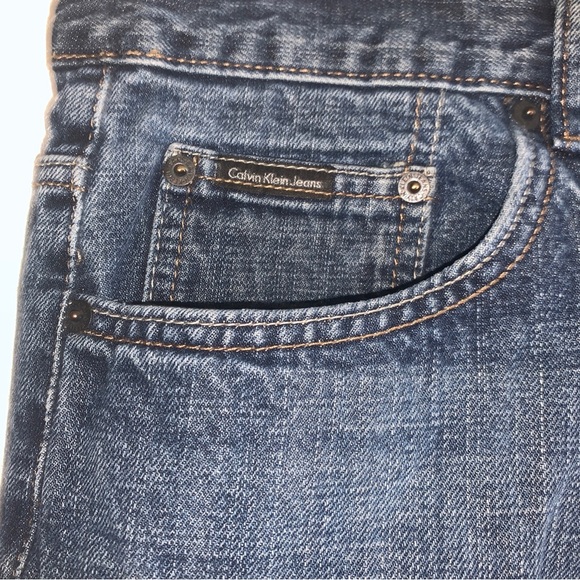 Calvin Klein Men's Relaxed Straight Fit Med Wash Jeans Size 34x31 - Picture 6 of 8